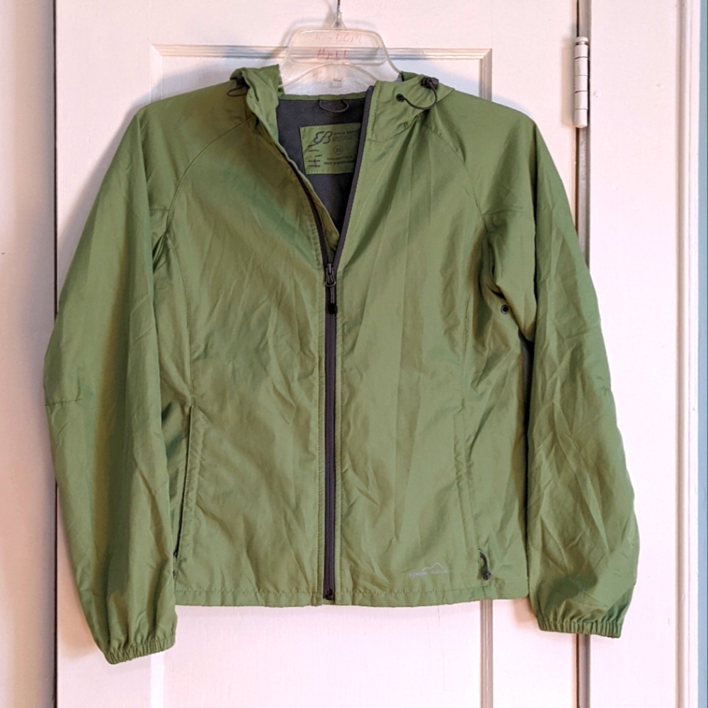 Eddie Bauer green rain jacket base layer shell XS